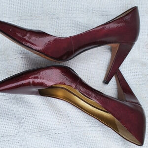 Tahari Patent leather‎ pumps 8